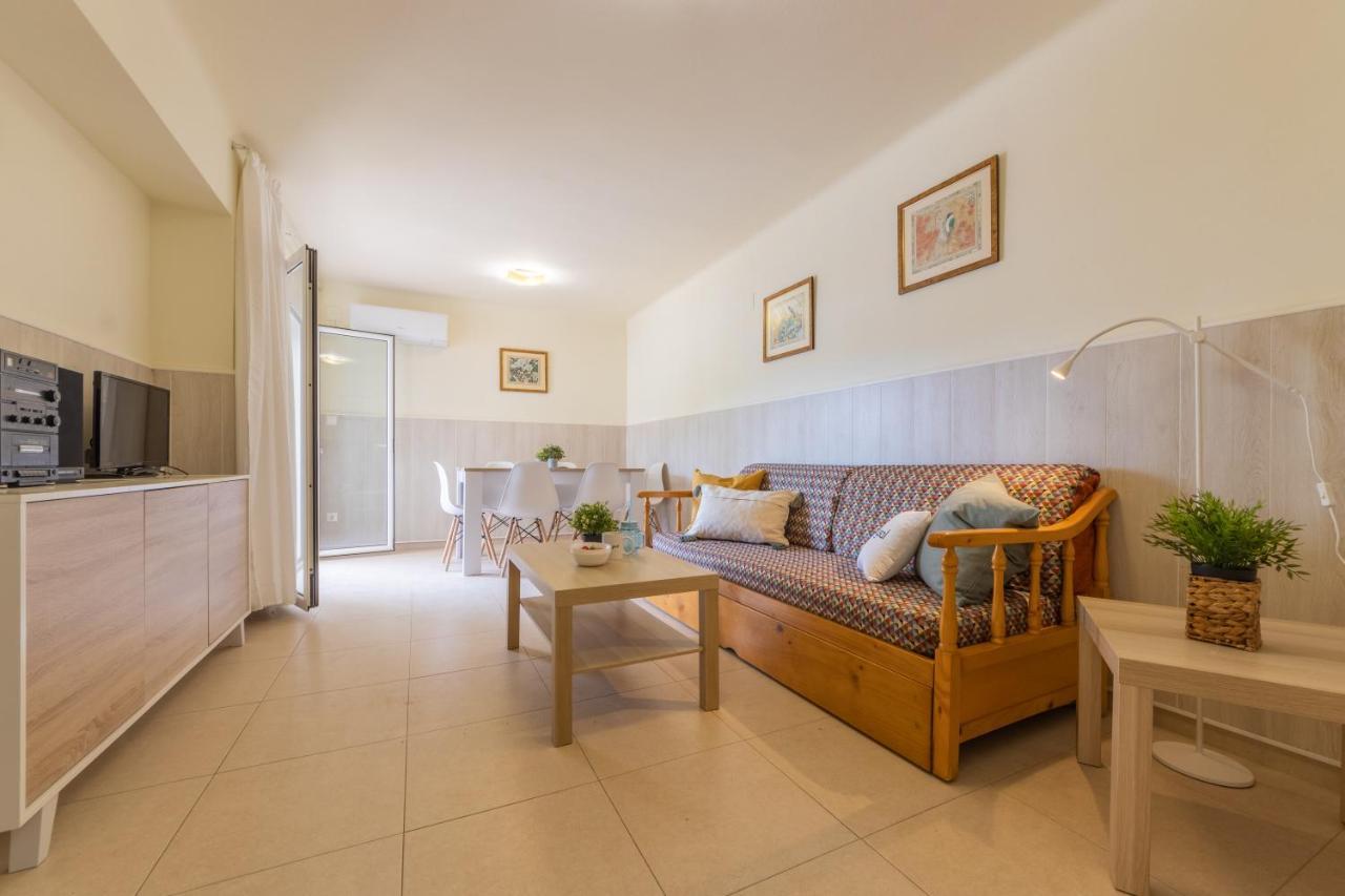 Apartamentos Jaime I Arysal Salou Exterior foto